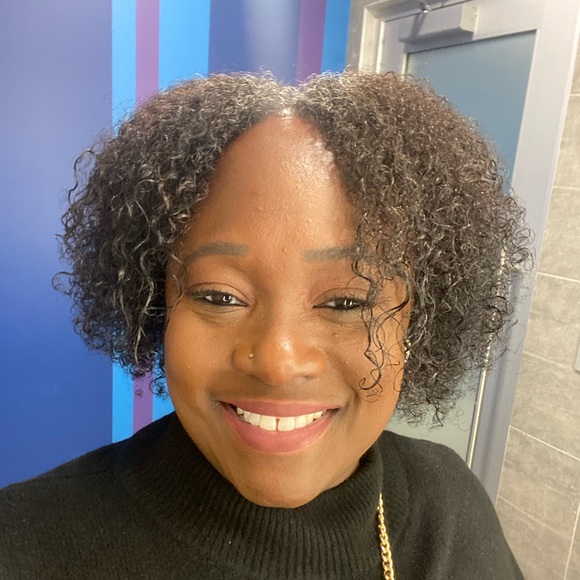 Meet your Posher, Tyrona - Picture 2 of 3